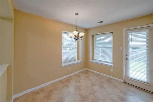 Chandelier, Empty room, Interior