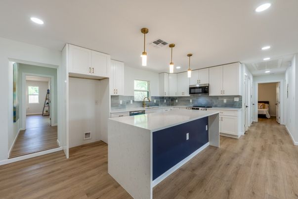 Interior, Kitchen, Pendant Lights, Recessed Lighting, Wood Texture Flooring