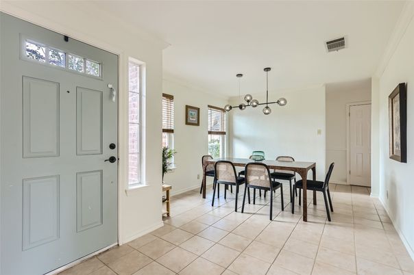 Dining room, Interior, Pendant Lights