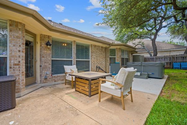 Exterior, Hot Tub