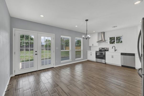 Chandelier, Interior, Kitchen, Pendant Lights, Recessed Lighting, Stainless Steel Appliances, Wood Texture Flooring