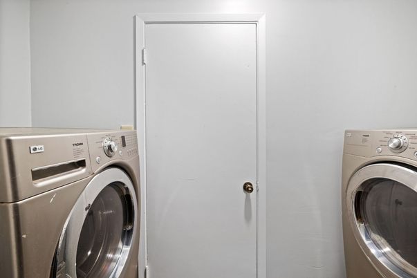 Interior, Utility Closets, Washer