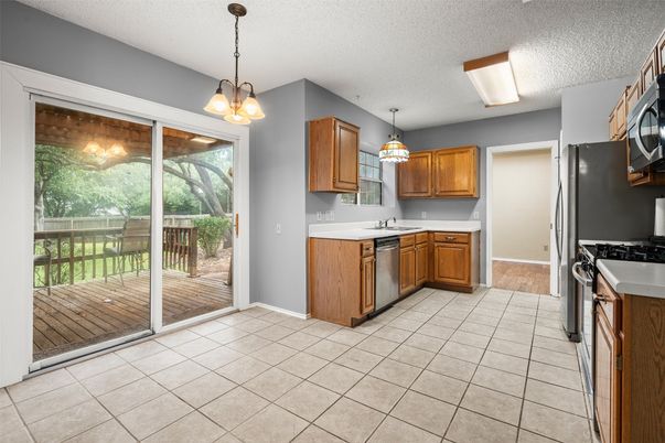 Interior, Kitchen, Pendant Lights, Stainless Steel Appliances