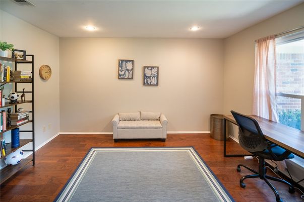 Home Office, Interior, Recessed Lighting, Wood Texture Flooring