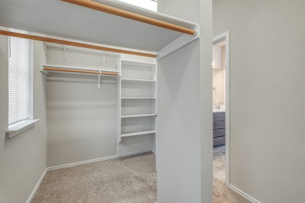 Interior, Walk-in Closets