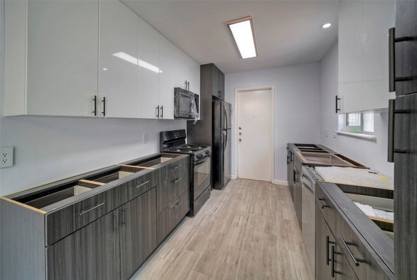 Interior, Kitchen, Recessed Lighting, Wood Texture Flooring
