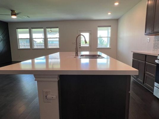 Interior, Kitchen, Recessed Lighting, Water, Wood Texture Flooring