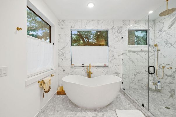Bathroom, Free Standing Baths, Glass Shower, Interior, Marble Walls, Recessed Lighting