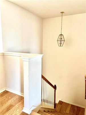 Interior, Pendant Lights, Wood Texture Flooring