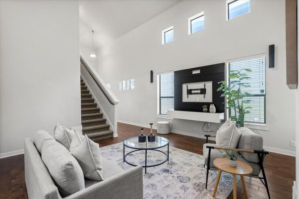 Interior, Living room, Pendant Lights, Wood Texture Flooring