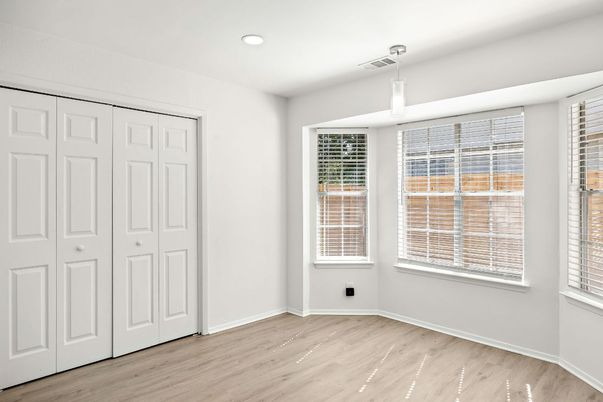 Empty room, Interior, Pendant Lights, Recessed Lighting, Wood Texture Flooring