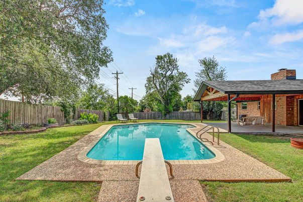 Backyard, Exterior, Pool