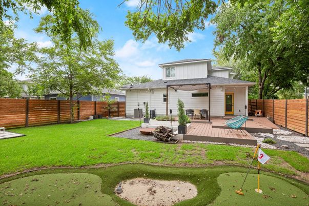 Backyard, Exterior