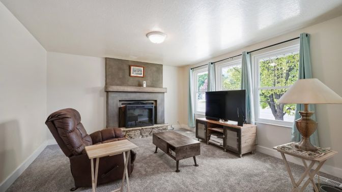 Fireplace, Interior, Living room