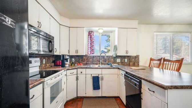 Interior, Kitchen, Wood Texture Flooring