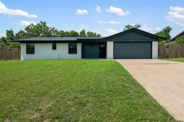 Attached, Backyard, Exterior, Facade, Ranch