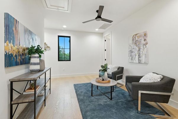 Interior, Living room, Recessed Lighting, Wood Texture Flooring