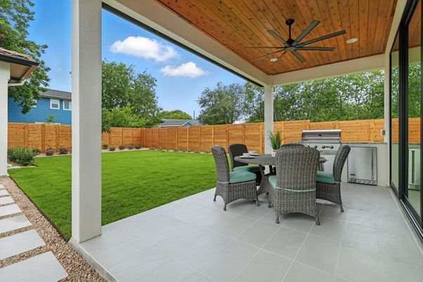 Backyard, Exterior
