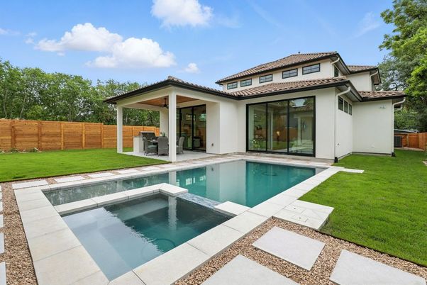 Backyard, Exterior, Pool