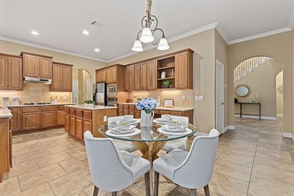 Dining room, Interior, Kitchen, Recessed Lighting, Stainless Steel Appliances