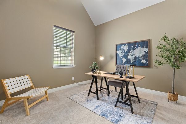 Home Office, Interior