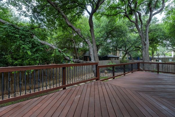 Exterior, Wood Texture Flooring
