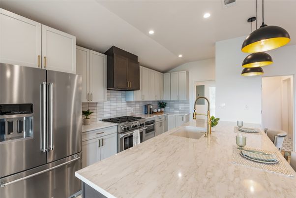 Interior, Kitchen, Pendant Lights, Recessed Lighting, Stainless Steel Appliances