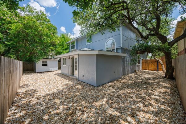 Backyard, Exterior