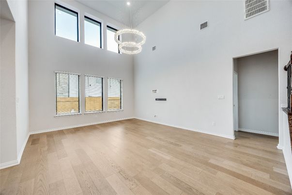 Chandelier, Empty room, Interior, Pendant Lights, Wood Texture Flooring