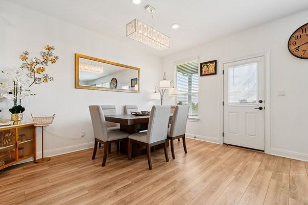 Chandelier, Dining room, Interior, Recessed Lighting, Wood Texture Flooring