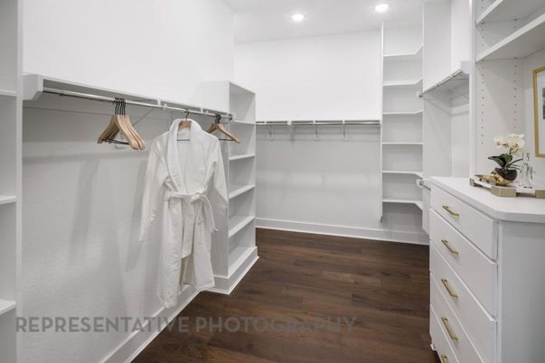 Interior, Recessed Lighting, Walk-in Closets, Wood Texture Flooring