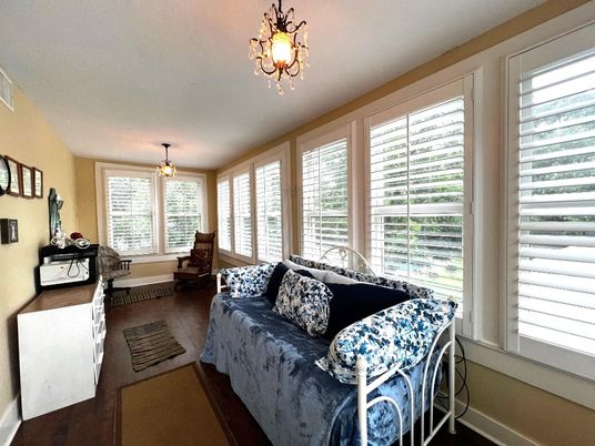 Interior, Living room, Pendant Lights, Wood Texture Flooring