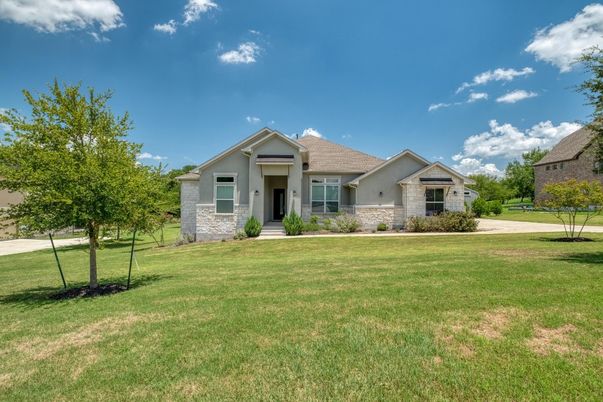 Backyard, Exterior, Facade, Ranch