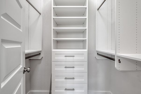 Interior, Walk-in Closets