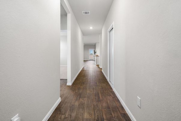 Interior, Recessed Lighting, Wood Texture Flooring