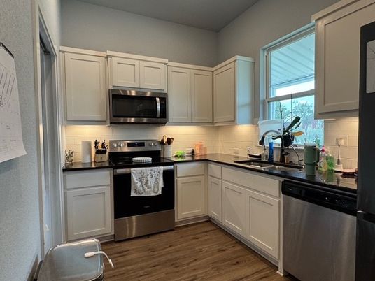 Interior, Kitchen, Stainless Steel Appliances, Wood Texture Flooring