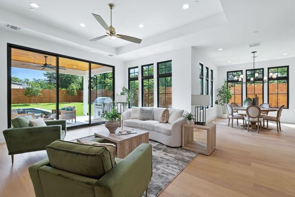 Dining room, Interior, Living room, Pendant Lights, Recessed Lighting, Wood Texture Flooring