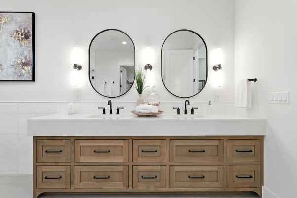 Bathroom, Dual Sink Vanities, Interior