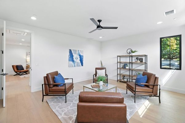 Interior, Living room, Recessed Lighting, Wood Texture Flooring