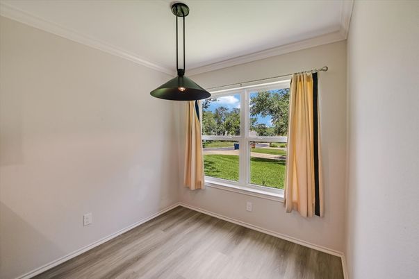 Empty room, Interior, Pendant Lights, Wood Texture Flooring