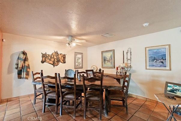 Dining room, Interior