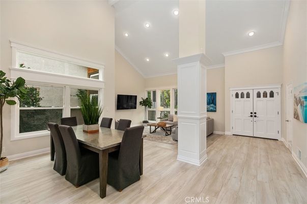 Dining room, Interior, Living room, Recessed Lighting, Wood Texture Flooring