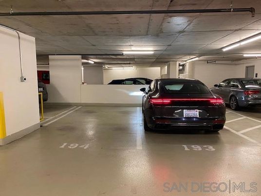 Garage, Interior