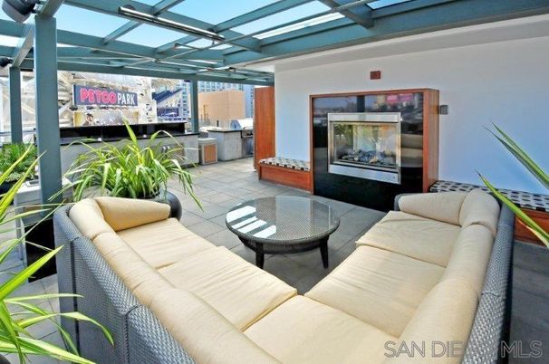 Glass Ceilings, Interior, Living room, Sun Room