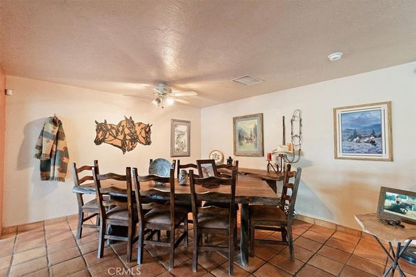 Dining room, Interior