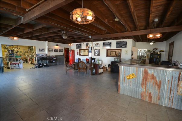 Dining room, Interior, Pendant Lights, Wooden Beams, Wooden Ceilings