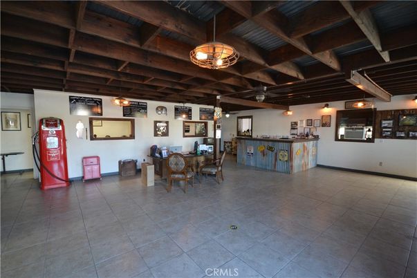 Dining room, Interior, Pendant Lights, Wooden Beams, Wooden Ceilings