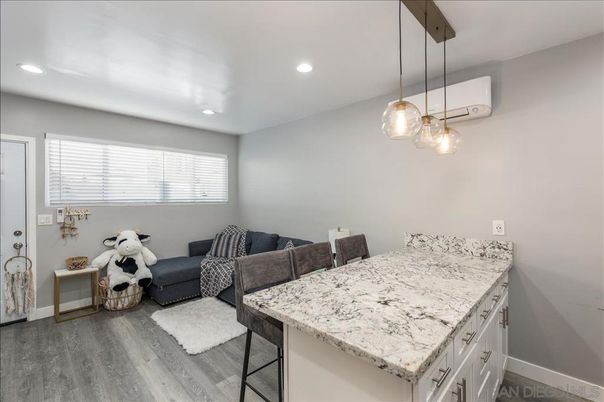 Interior, Pendant Lights, Recessed Lighting, Wood Texture Flooring