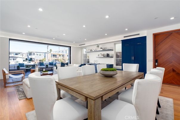 Dining room, Interior, Living room, Recessed Lighting, Wood Texture Flooring