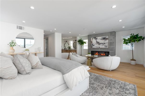 Bedroom, Fireplace, Interior, Living room, Recessed Lighting, Wood Texture Flooring
